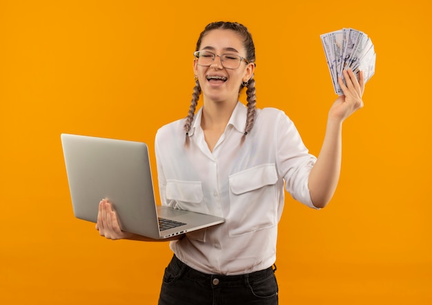 College Creator's Survival Guide: Making $2K/Month While Studying